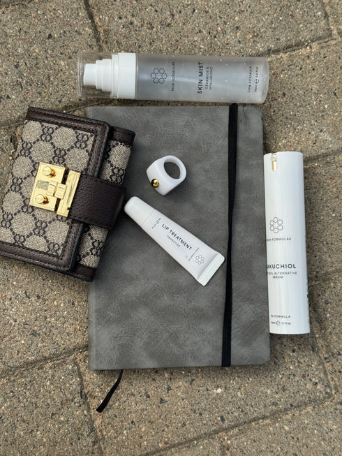 SKINFORMULAS SKIN MIST CERAMIDE & HYALURONIC - DRĖKINANTI DULSNA SU KERAMIDAIS IR HIALURONO R. 100 ML.