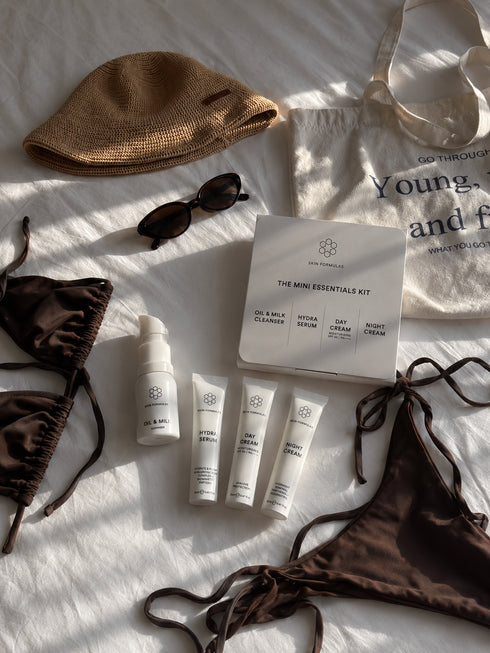 Skin Formulas The Mini Essentials Kit, Kelioninis rinkinys 4 produktų.
